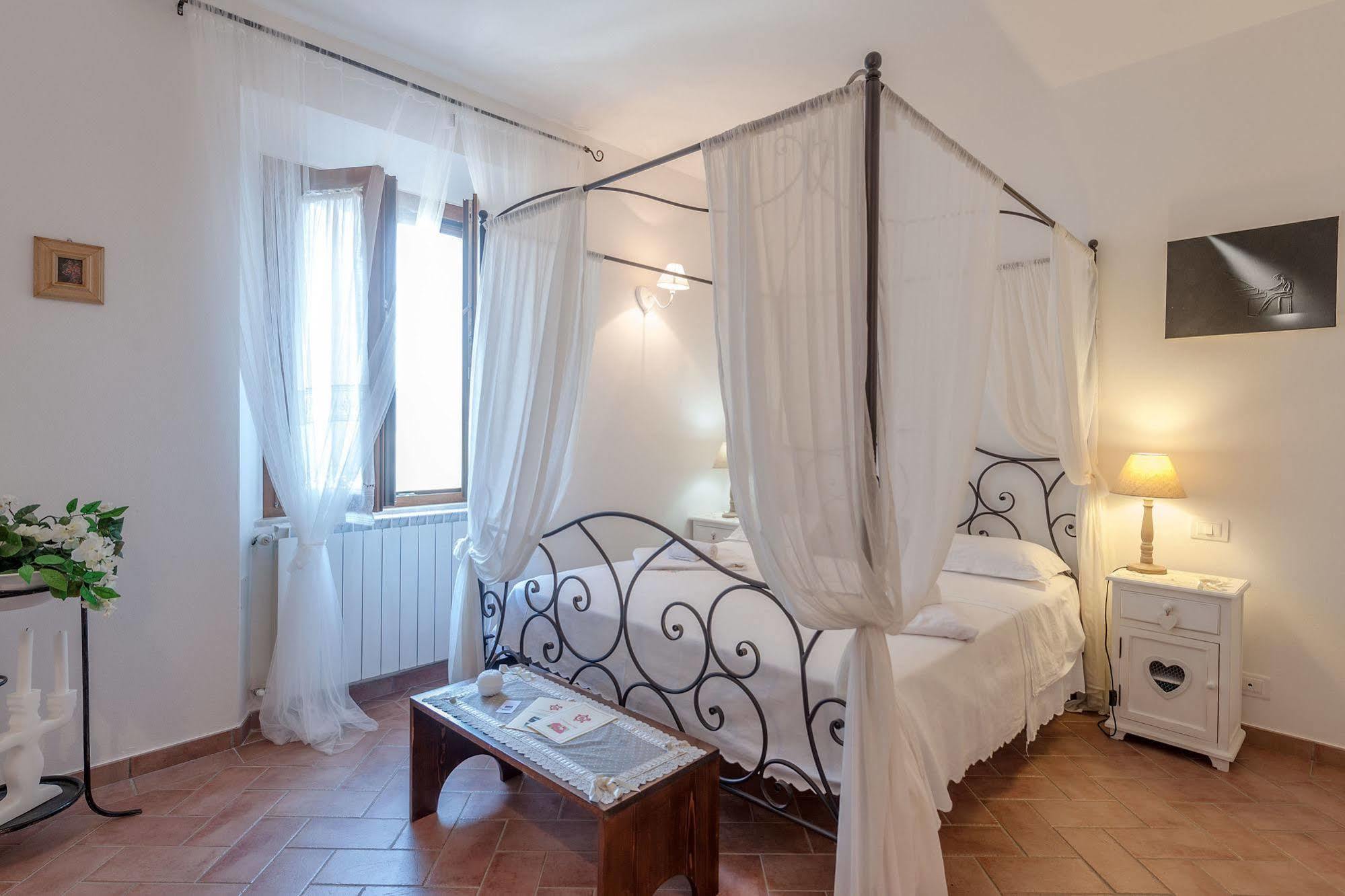 Le Tartarughe Rooms Magliano in Toscana Exterior photo